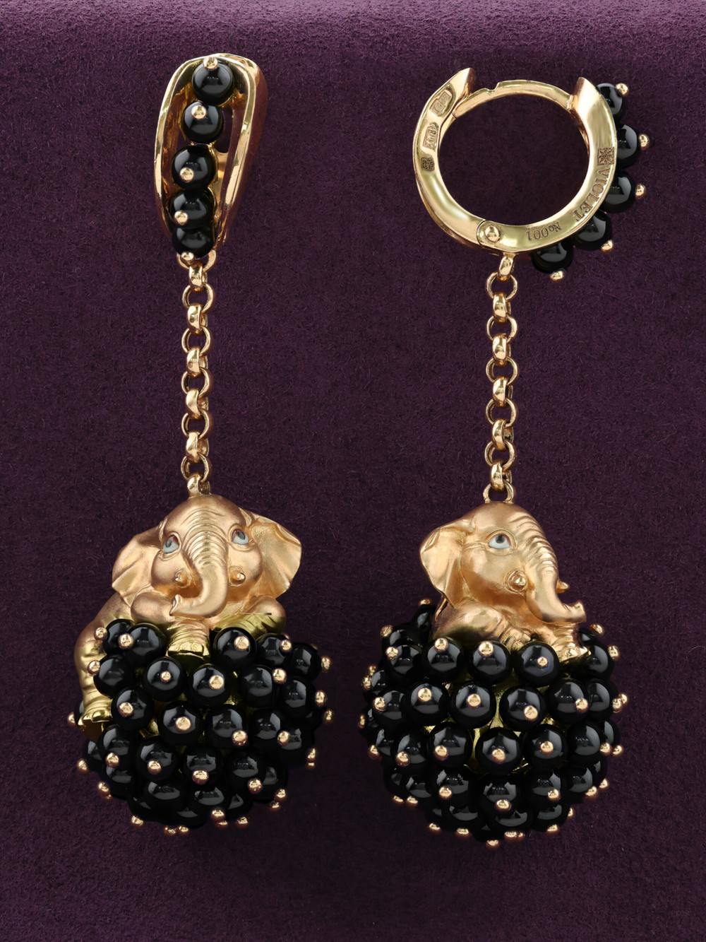 Серьги из золота c эмаль и ониксом