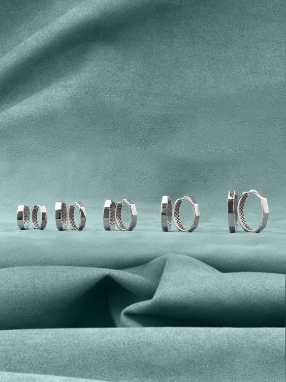 Серьги из белого золота