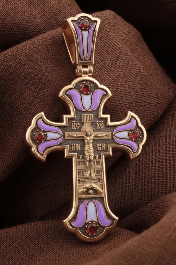 Крест из золота c эмаль и рубином