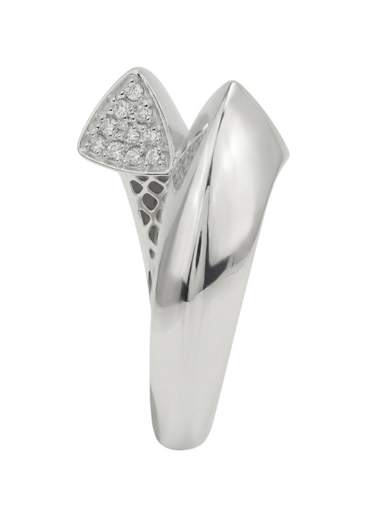 Кольцо из белого золота c бриллиантами