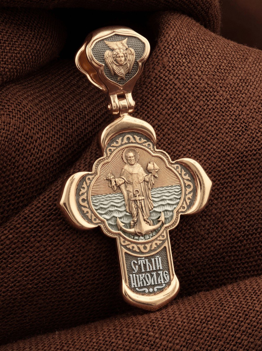 Крест из золота