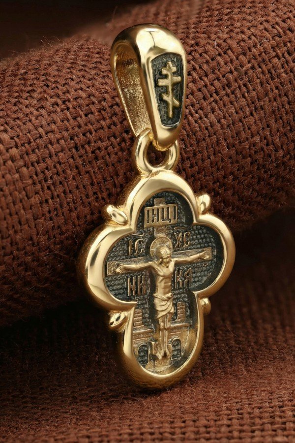 Крест из лимонного золота