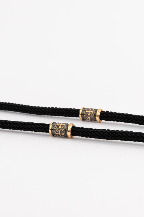 Шнурок шёлковый из золота c шёлковым шнурком