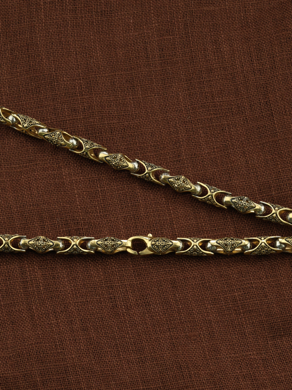 Цепь из лимонного золота