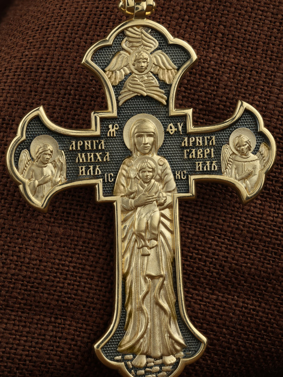 Крест из лимонного золота