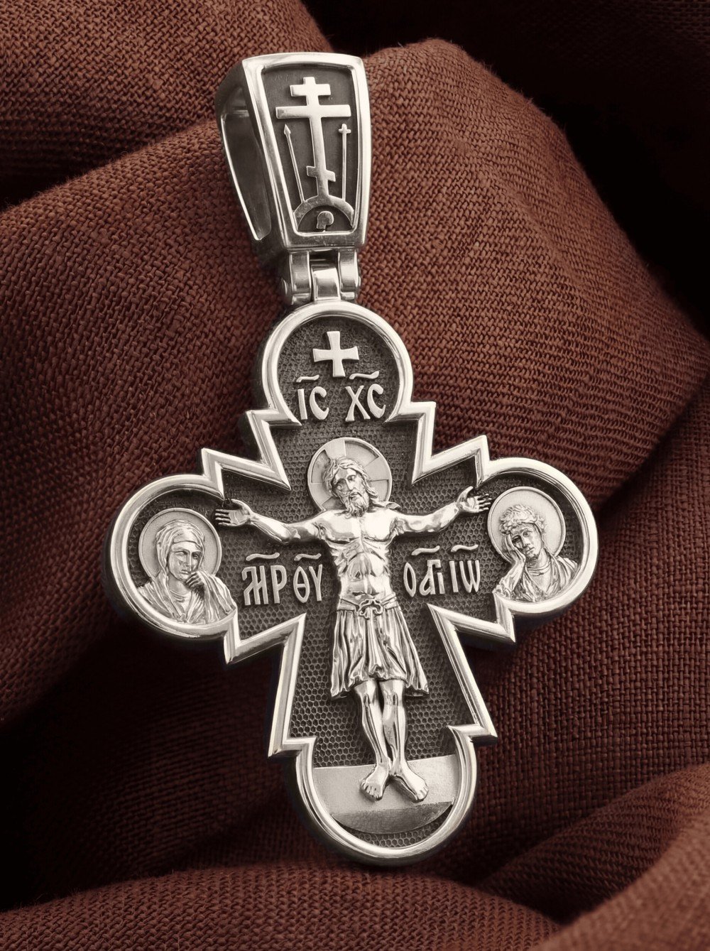 Крест из белого золота