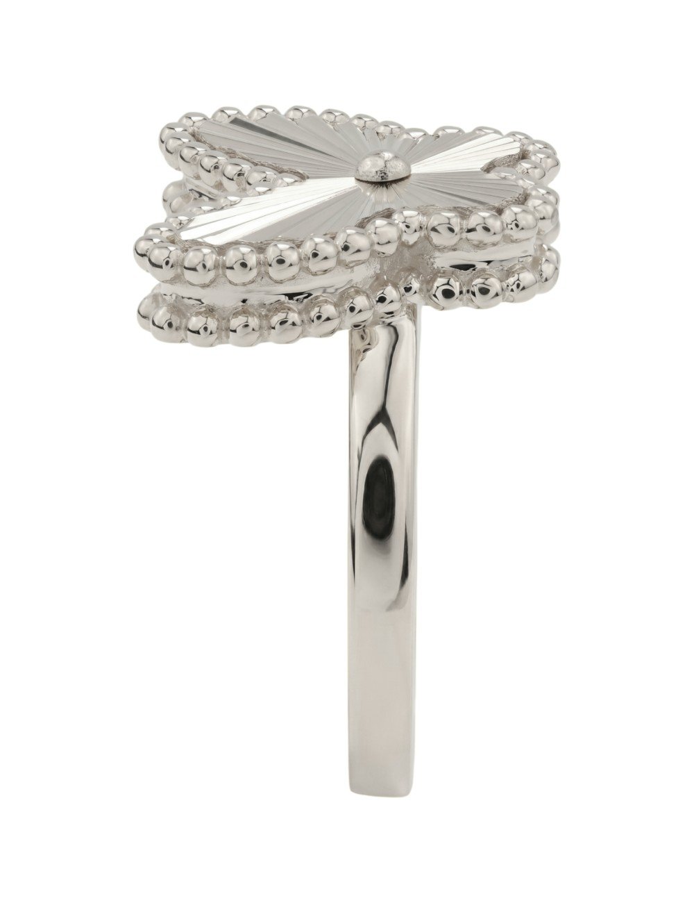 Кольцо из белого золота c рубином