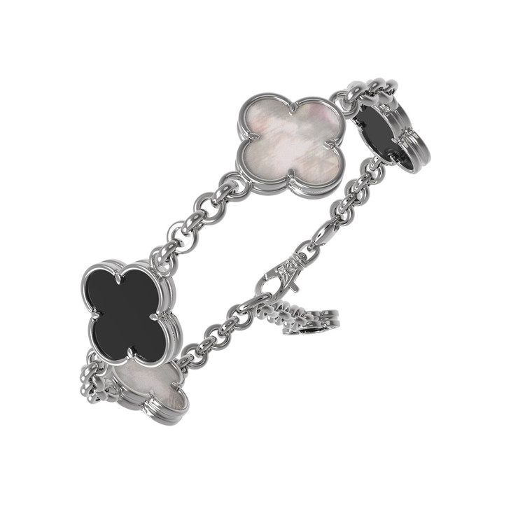 Браслет из белого золота c ониксом и перламутром