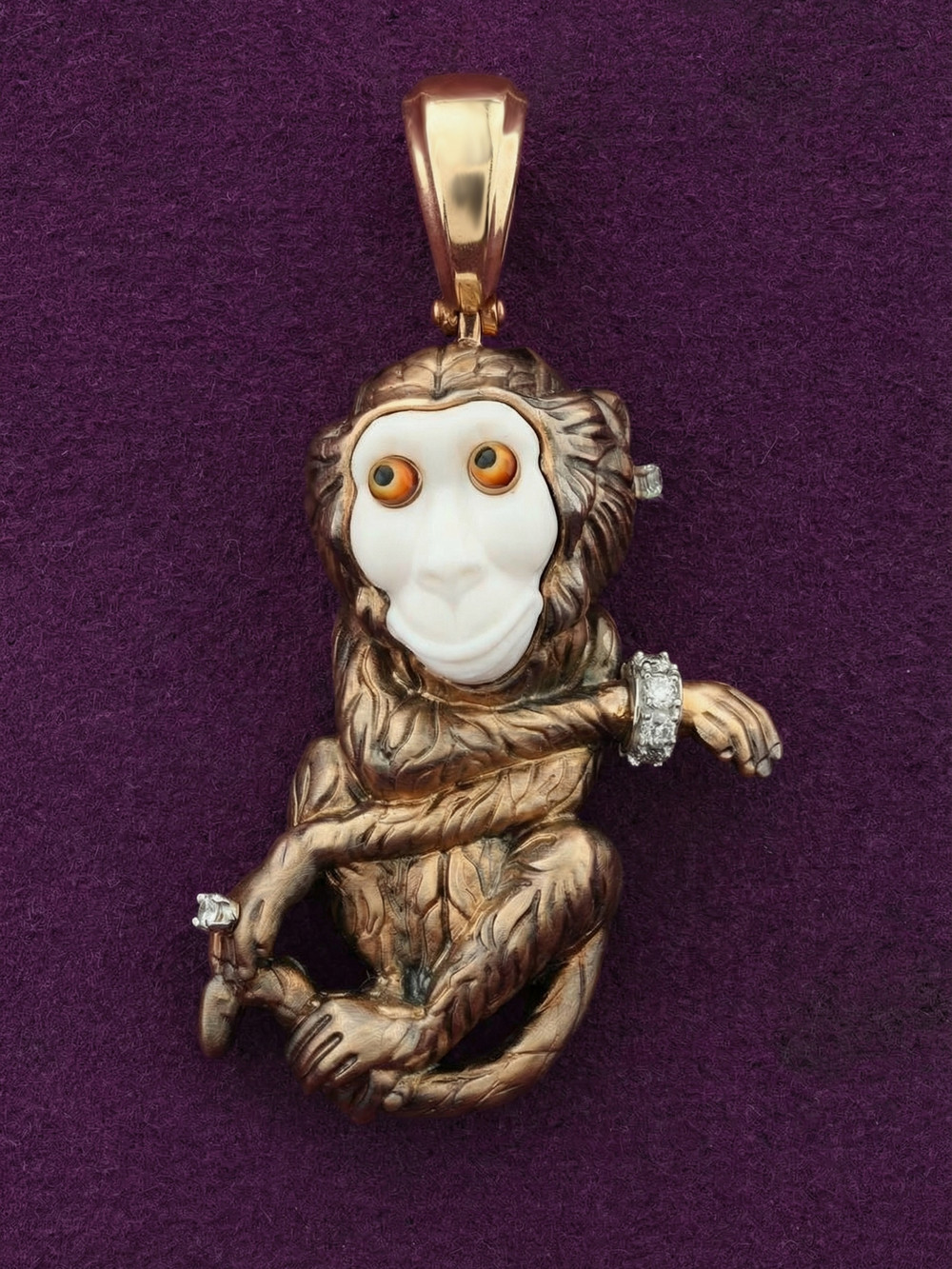 Подвеска из золота c эмаль , бриллиантами, рубином и бивнем мамонта