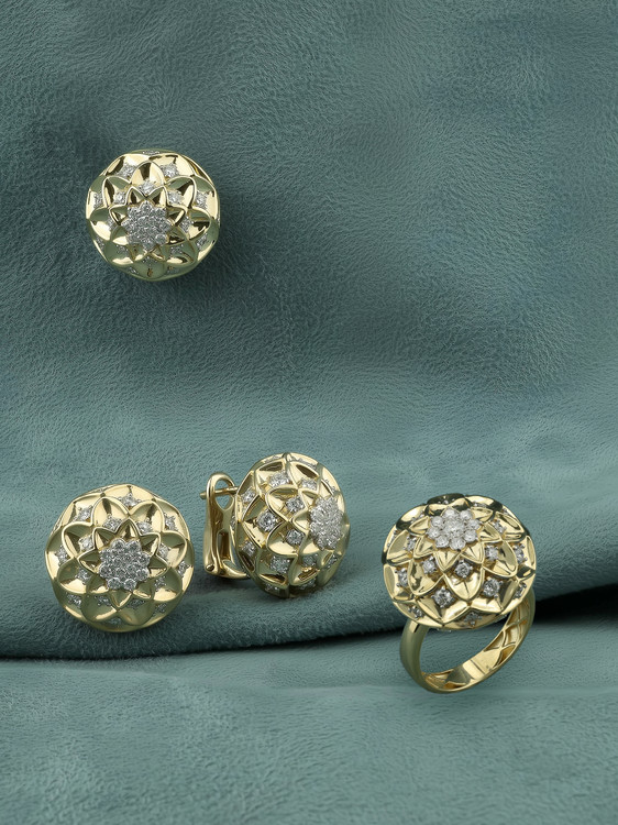 Кольцо из лимонного золота c бриллиантами