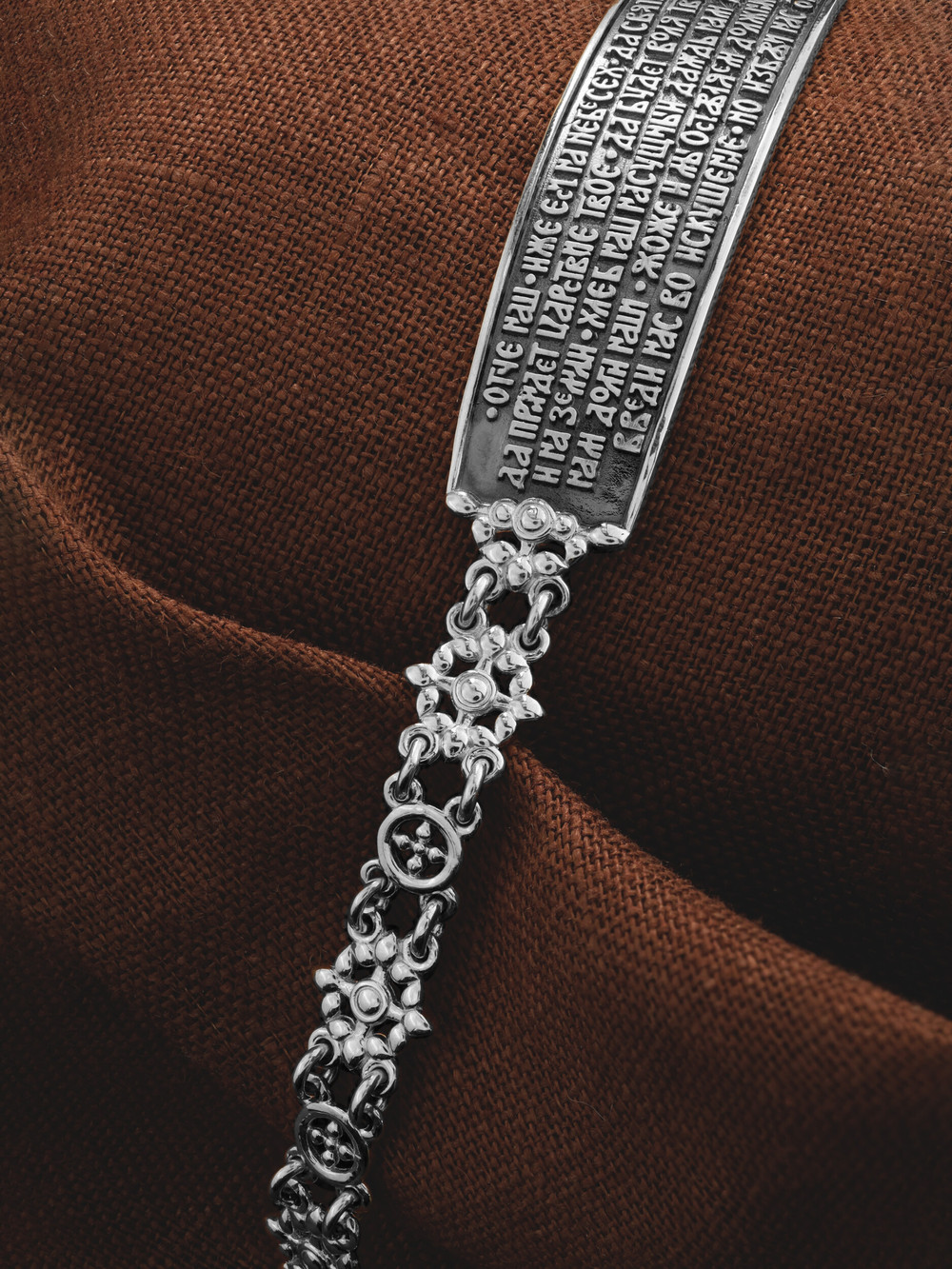 Браслет из белого золота