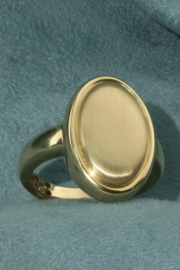 Кольцо из лимонного золота