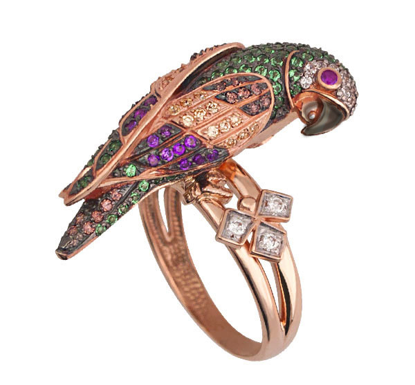 Кольцо из золота c фианитом