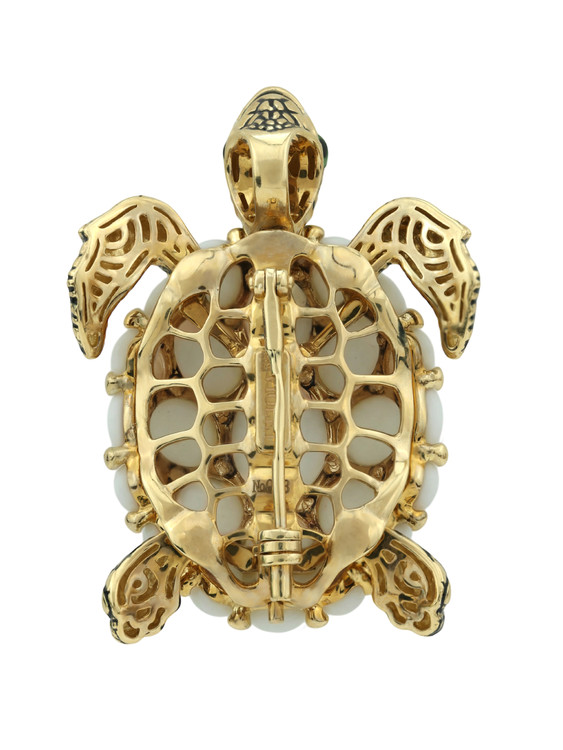 Брошь из лимонного золота c эмаль и бивнем мамонта