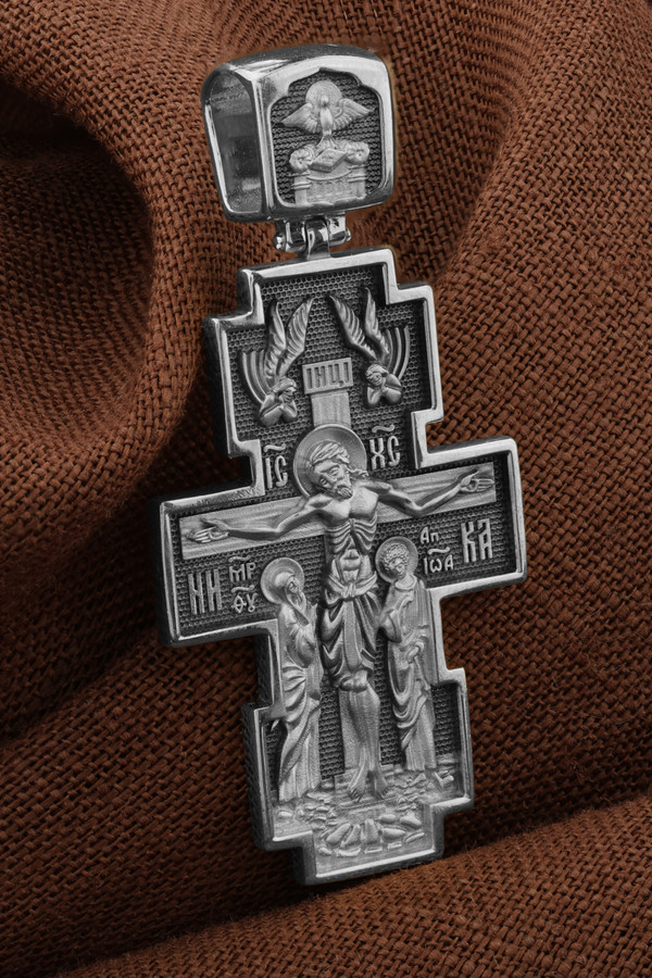 Крест из белого золота