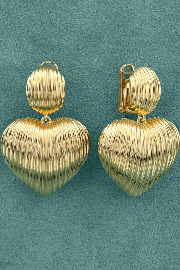 Серьги из лимонного золота