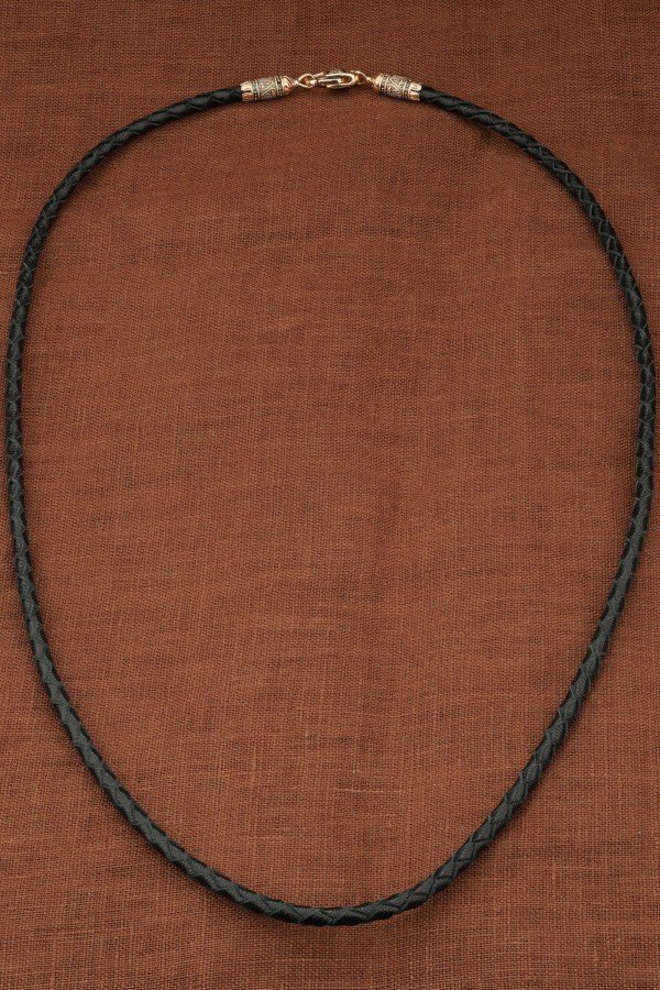 Гайтан из золота c кожаным шнурком