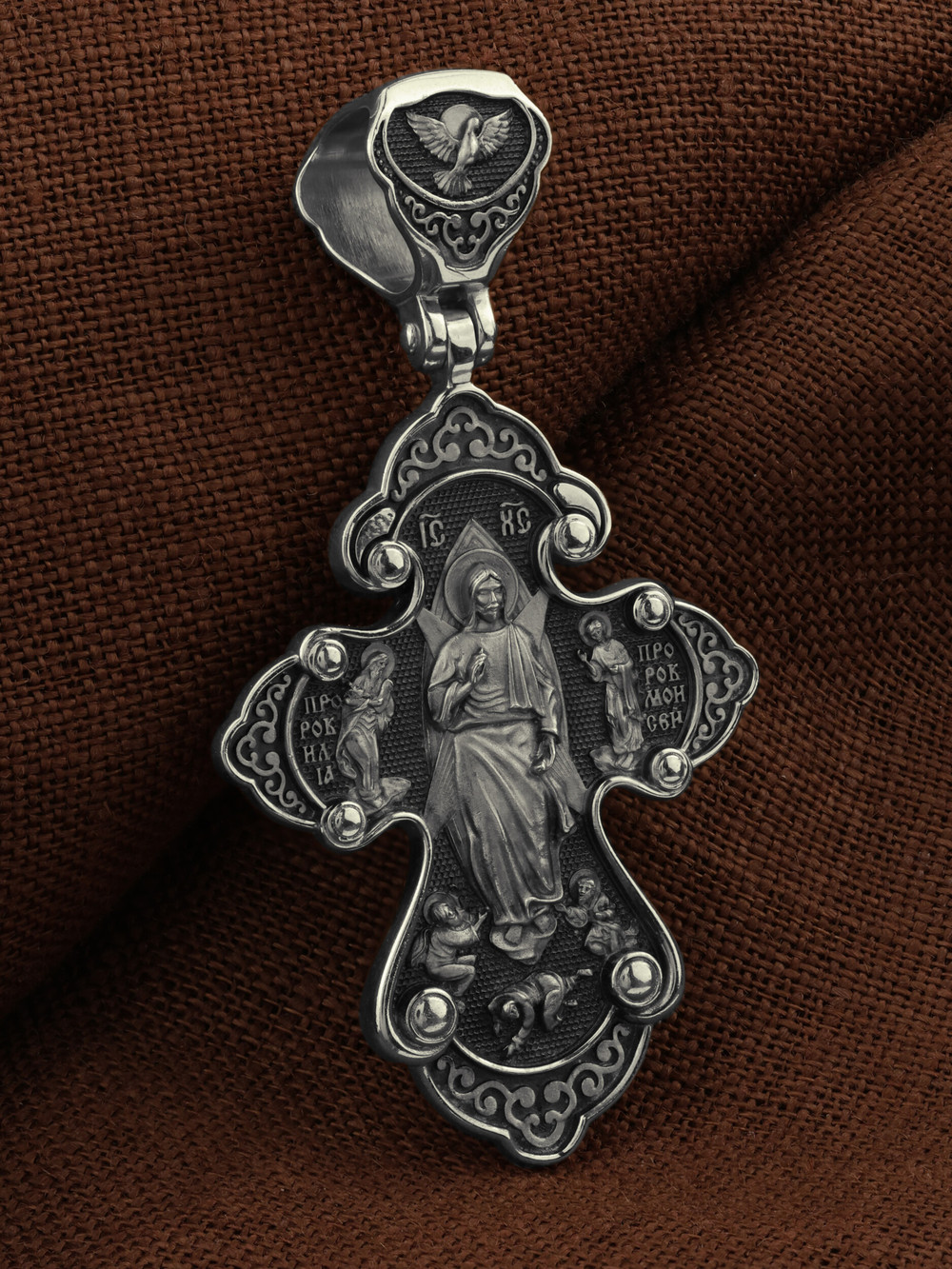 Крест из белого золота