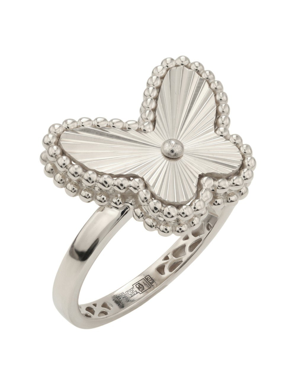 Кольцо из белого золота c рубином